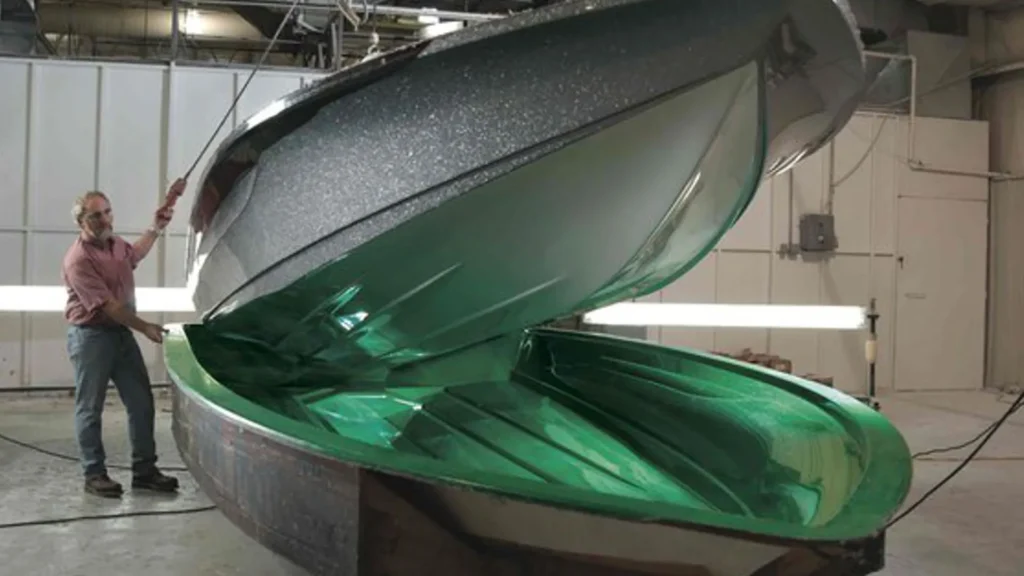 Construcción de embarcaciones deportivas en PRFV